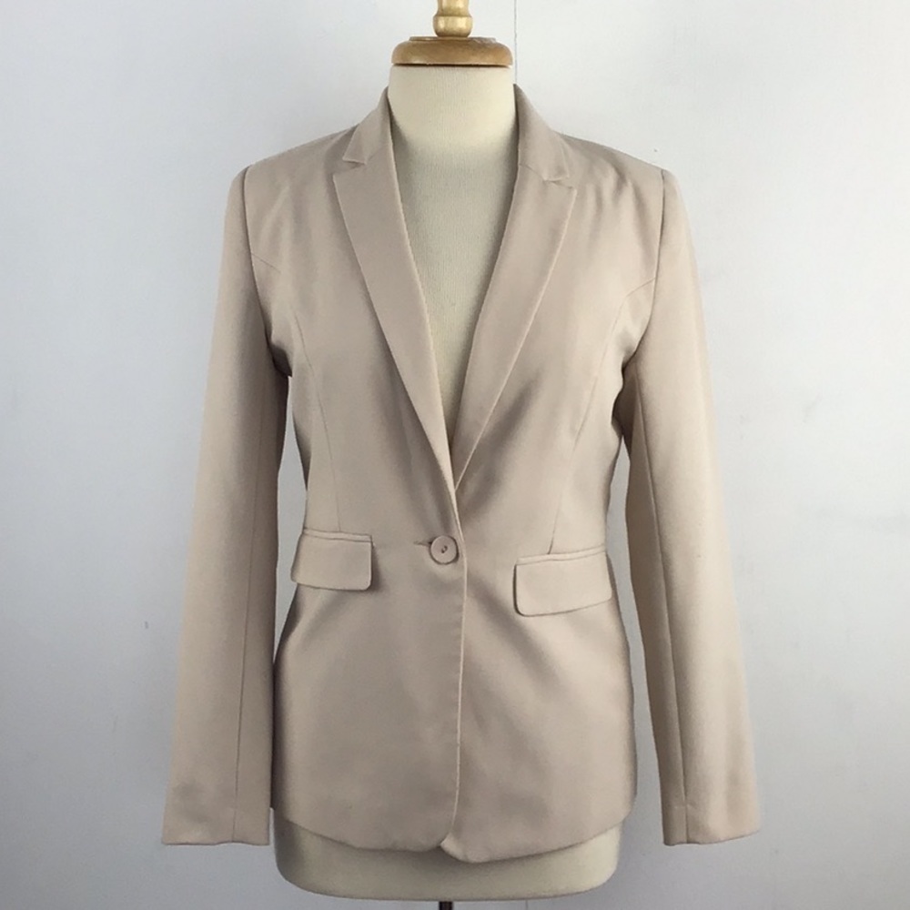 Blazer one button Primark neutral light camel size 6.